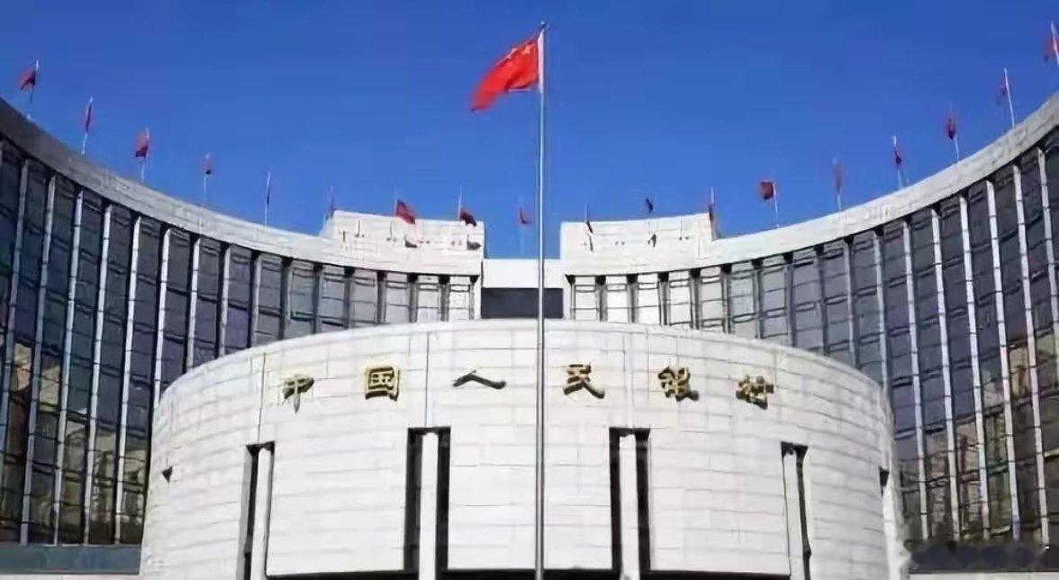 一次性信用修复政策不收取任何费用上午，央行发布一次性信用修复政策，其核心为免申即