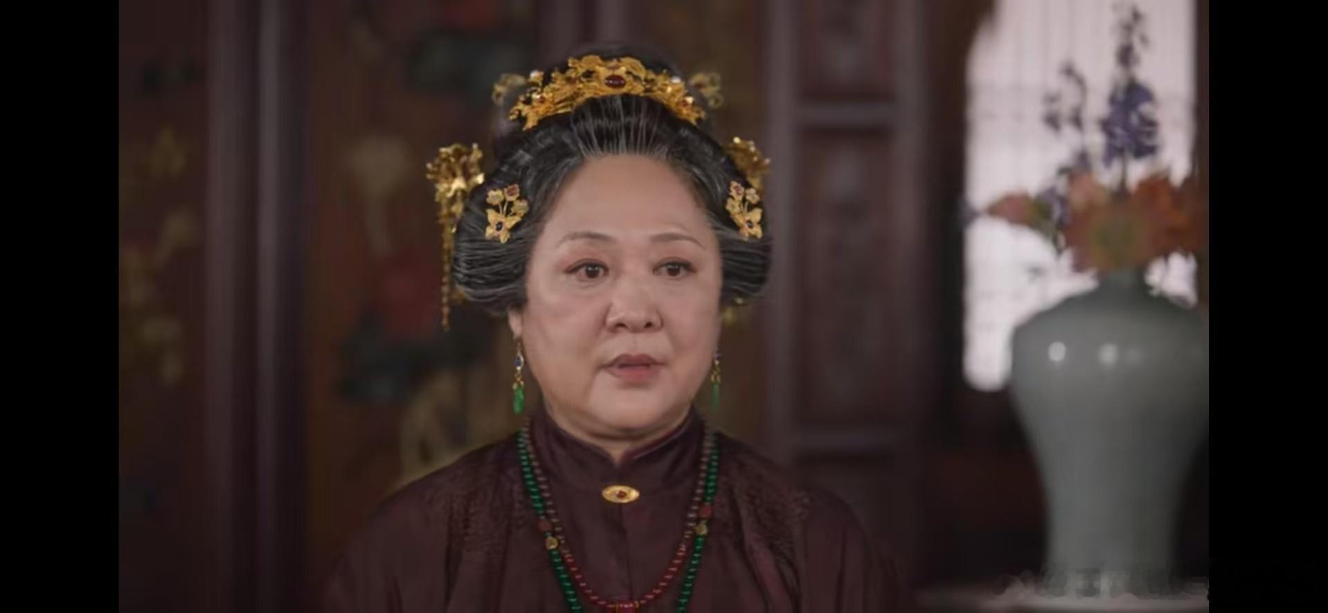 兰香如故大太太是观众的嘴替兰香如故大太太怼人给我看爽了谁看大太太出场不直呼过瘾！