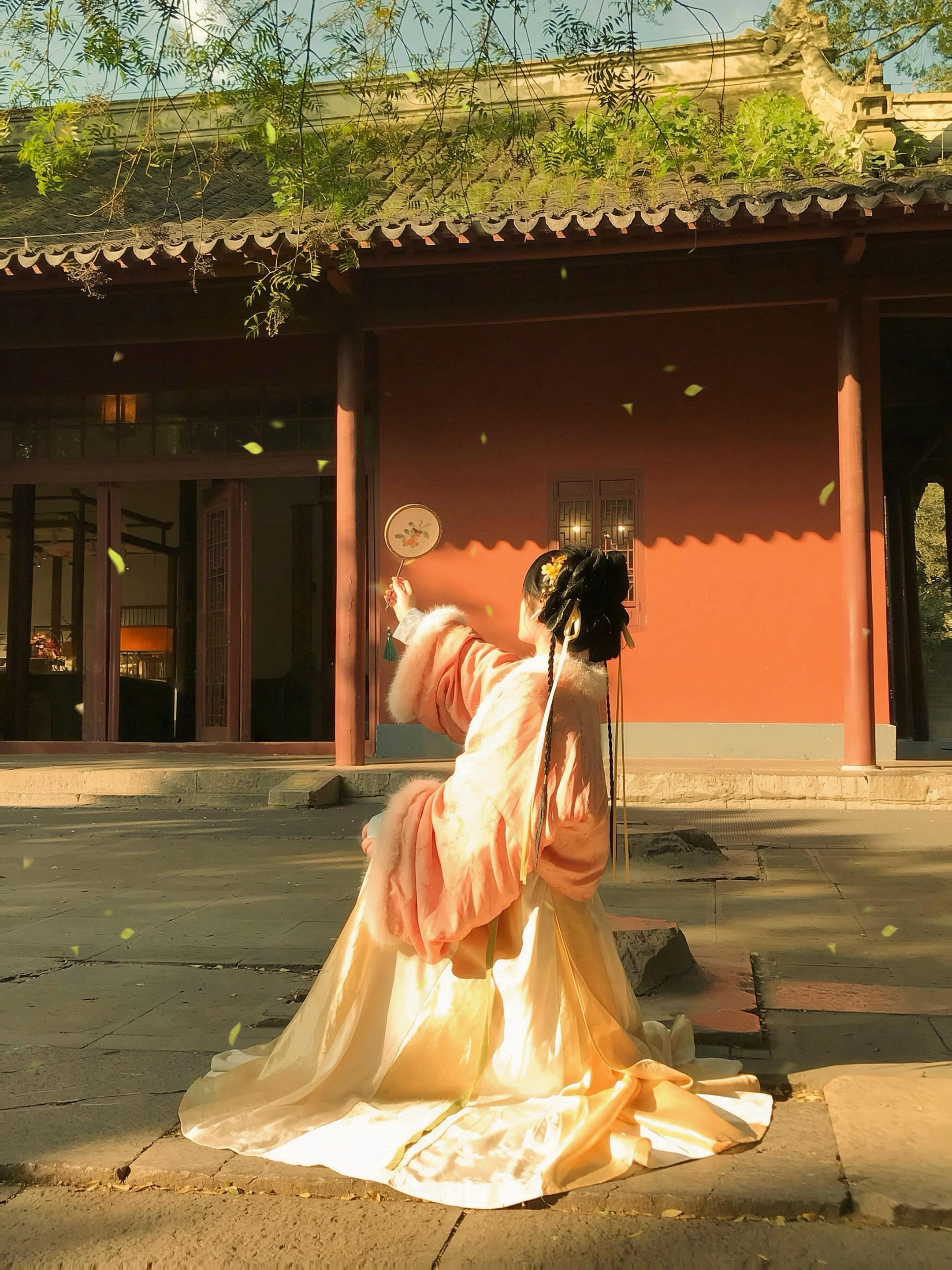 女儿心总如水 起伏而迁回～
