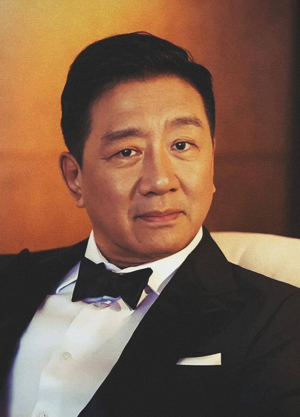 看到丁勇岱笑就后背发凉"成了观众新梗！从《琅琊榜》里深藏不露的梁帝，到《人世间》