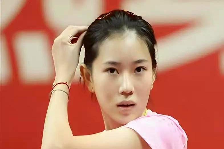 国乒几个二线小将打削球手，这阵子接连栽跟头。王添艺3:0领先都被杨屹韵逆转，正手