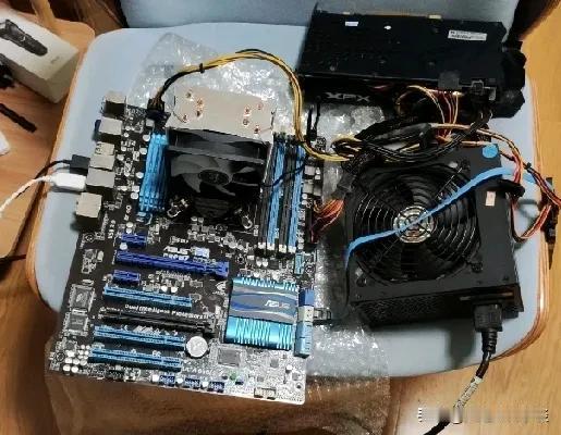 “垃圾”中的电子宝藏——论捡拾旧电脑主板的乐趣与反思

在这个快速消费的时代，电