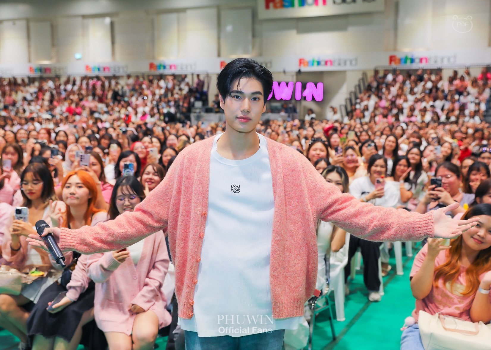 19岁 20岁 21岁 22岁 （23岁没有生日会了 gmm你没有心！明明都那么