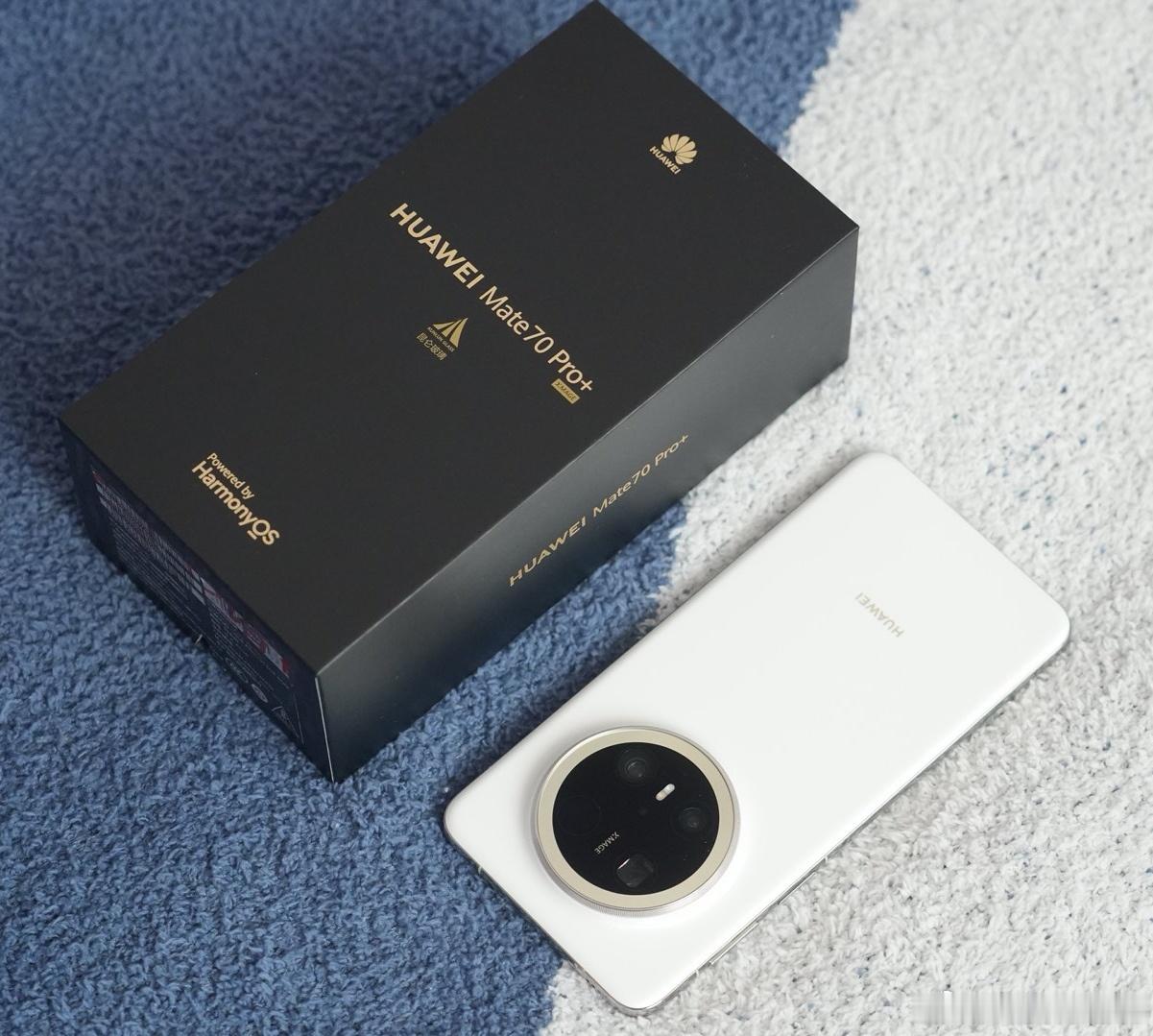华为Mate 70 Pro+羽衣白图赏，经典永不过时[彩虹屁] 