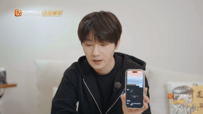 蒋敦豪还在用10年前的照片做头像我家那小子十年如一，头像未换，蒋敦豪用行动诠释什