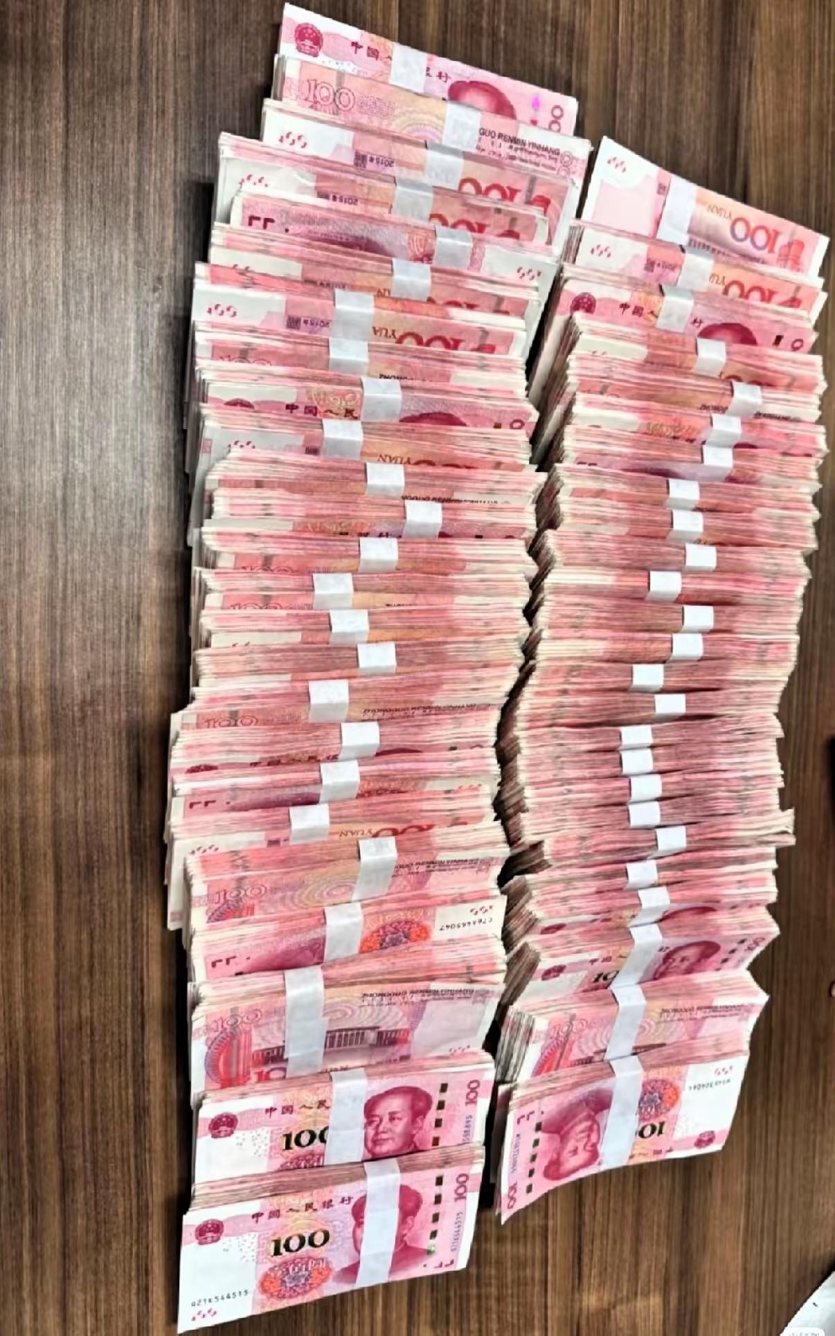 别再自欺欺人了！钱其实是有“灵性”的，机会摆在眼前不抓住，就是在跟自己较劲！
 