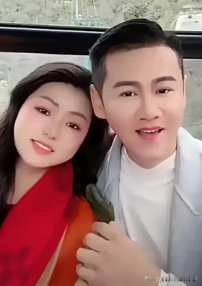 浅议歌手徐子崴的“花心论”

徐子崴面对吐槽他花心的网友，在直播间进行了回击，小