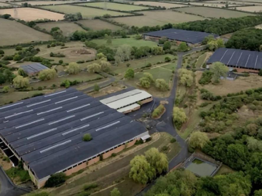 英国一村庄宣布“脱英建国”！
9月17日，英国牛津郡皮丁顿村举行村民公投，以28