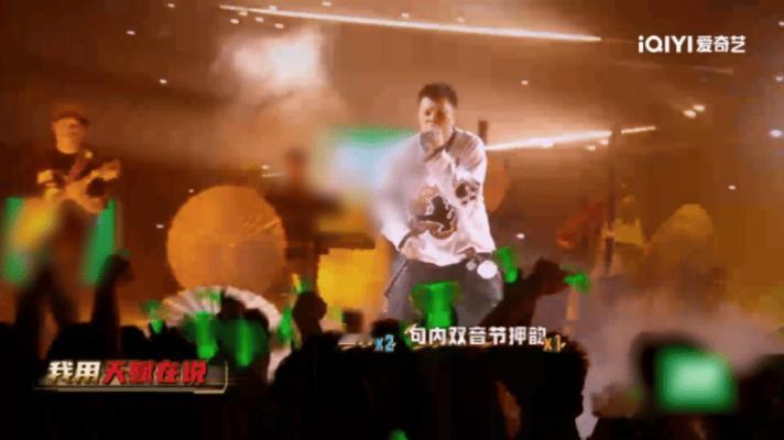 到底谁逃过源生家庭了说唱巅峰对决2026看完这期说唱巅峰，一下子就懂大家说的原生