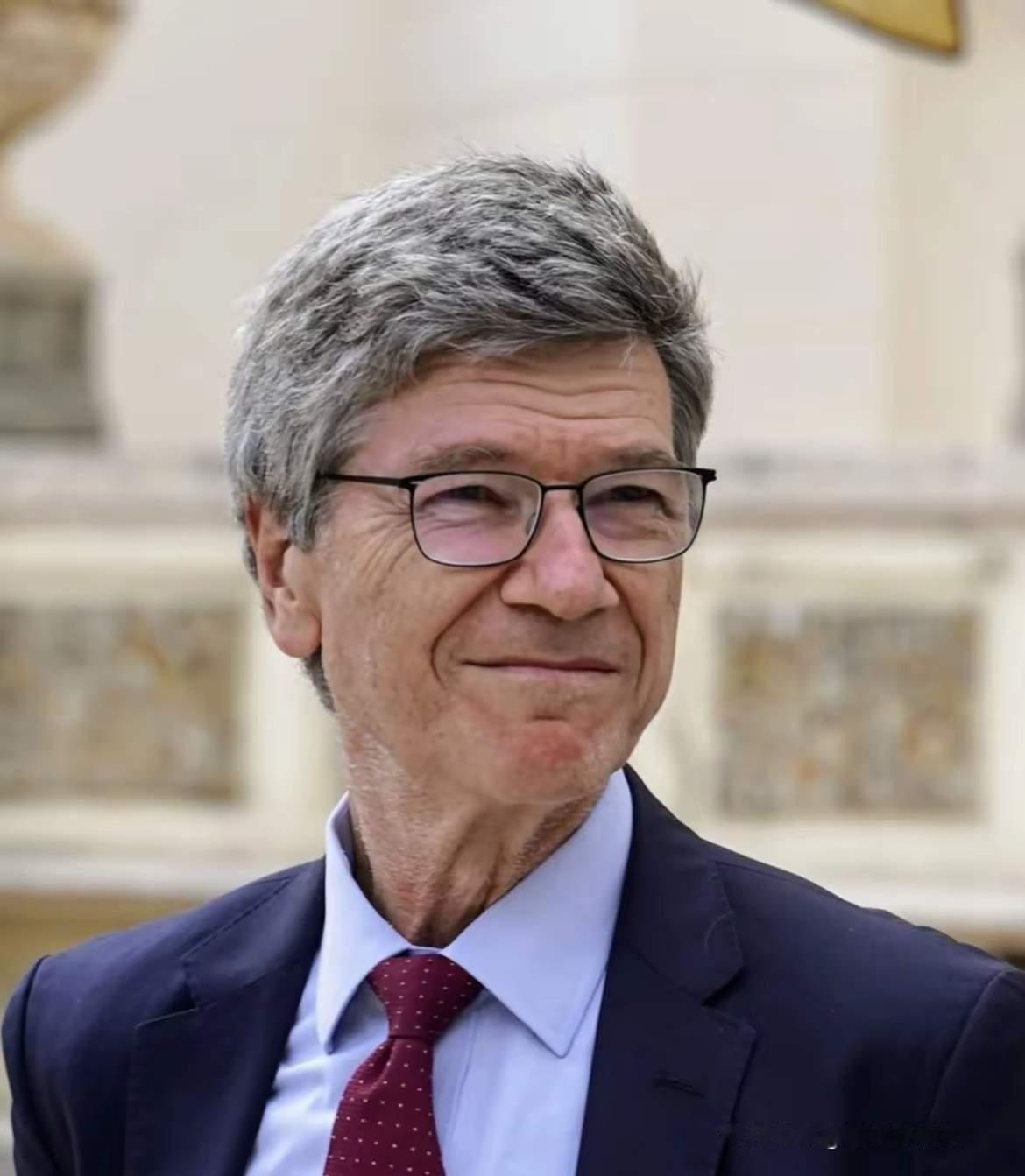 美国经济学家杰弗里·萨克斯在欧洲议会演讲时，那话讲得太实在了！他直言“中国不是敌