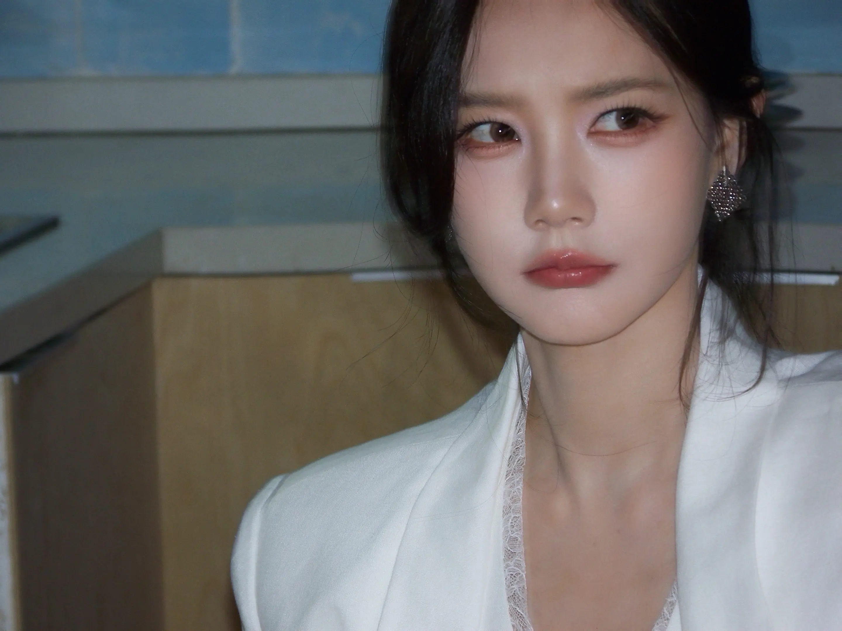 坐在沙发可以kisskiss💋