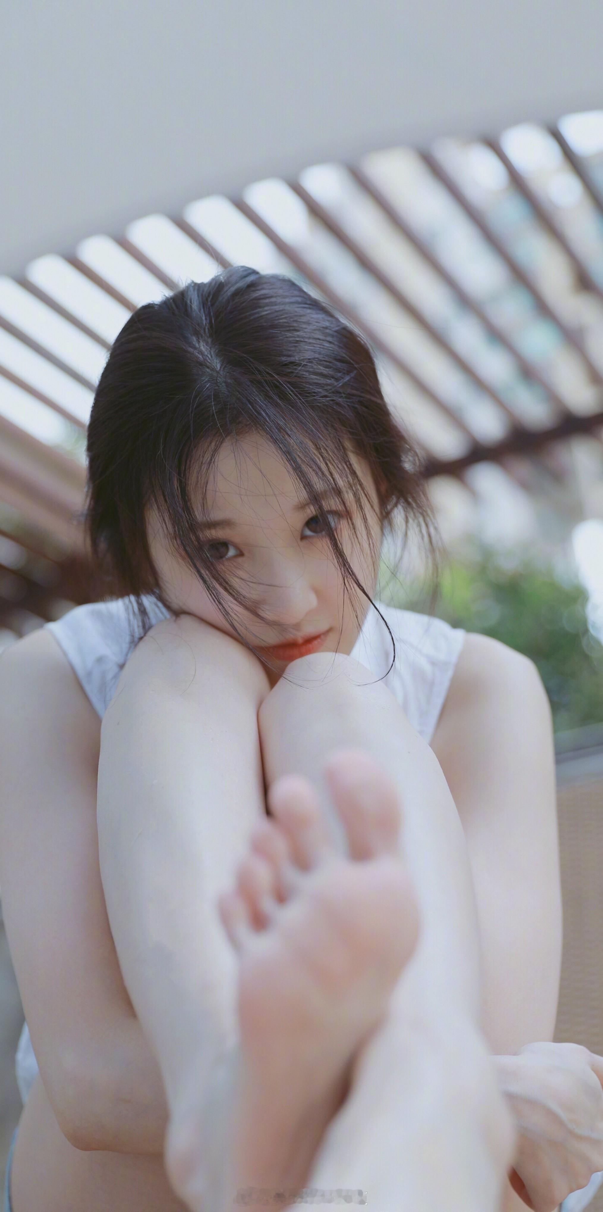 张慧雯美腿私服写真 