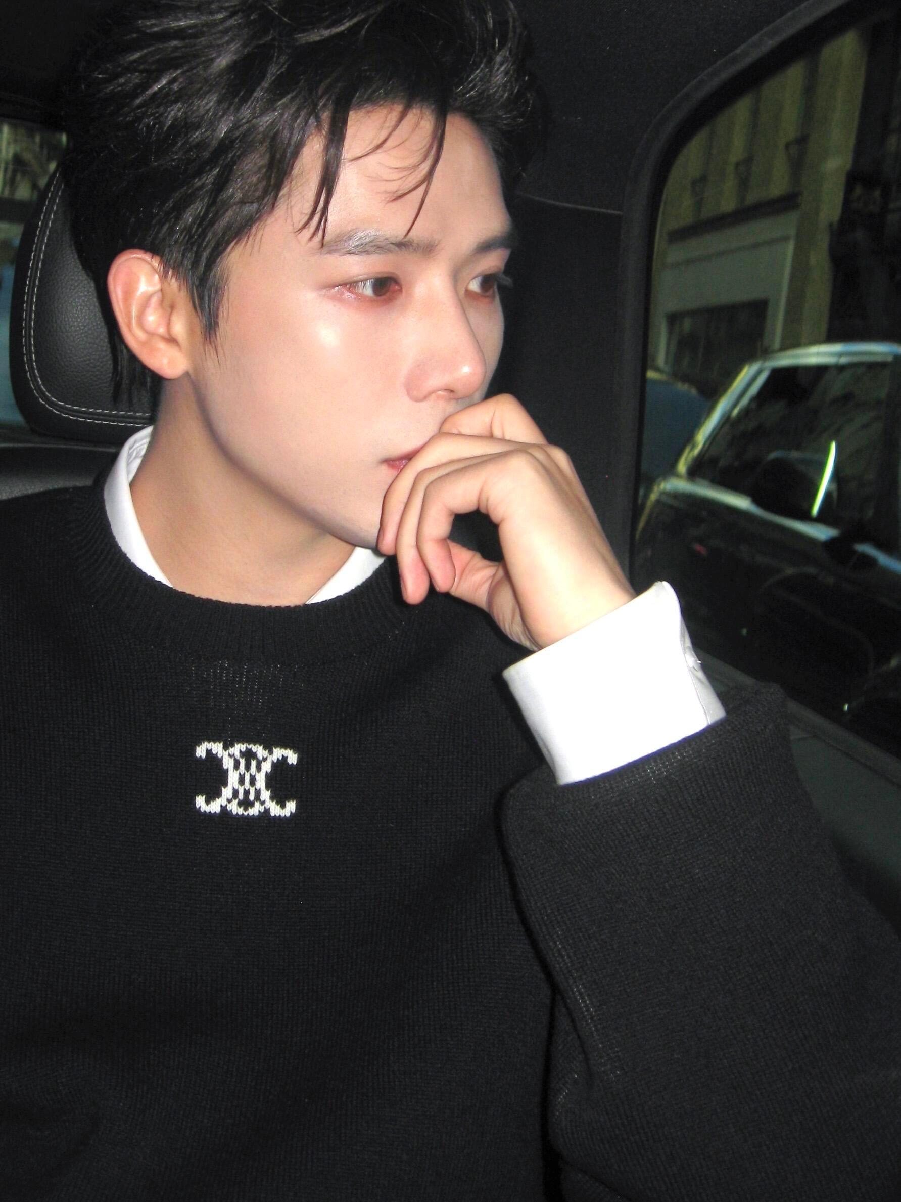 王安宇顶奢官宣待遇王安宇国内首位男大使的含金量 国内首位CELINE男大使是王安