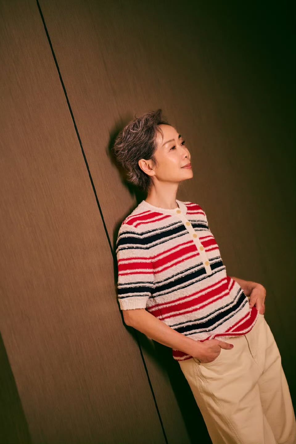 叶童首张个人EP童 叶童首张个人EP《童》今日正式官宣啦。对待表演她始终全力以赴