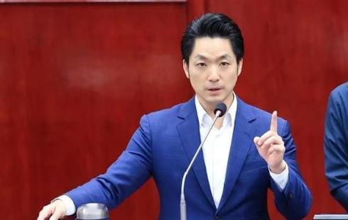 台北市长蒋万安发表声明，4月10日，针对中国大陆9日宣布在黄海实施实弹射击，被民