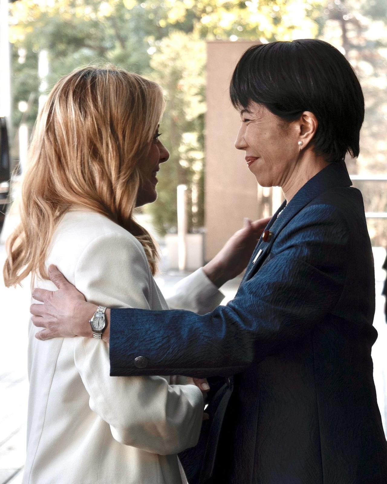 意大利总理梅洛尼今晚（2月8日）发文说：“衷心祝贺日本首相高市早苗女士在日本众议