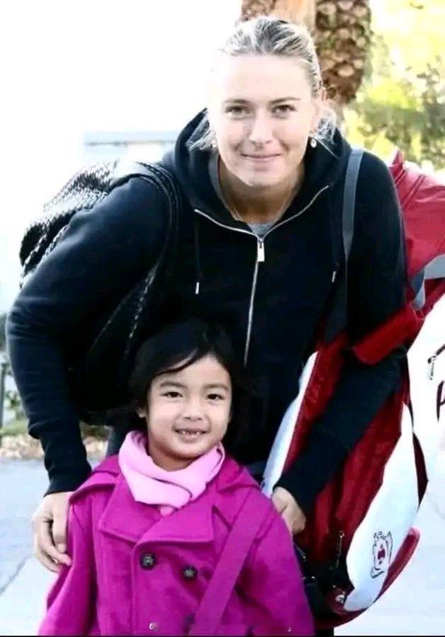 玛利亚和小伊拉还有合影呢[doge]网球网球talking大会网球显眼包波比Bo