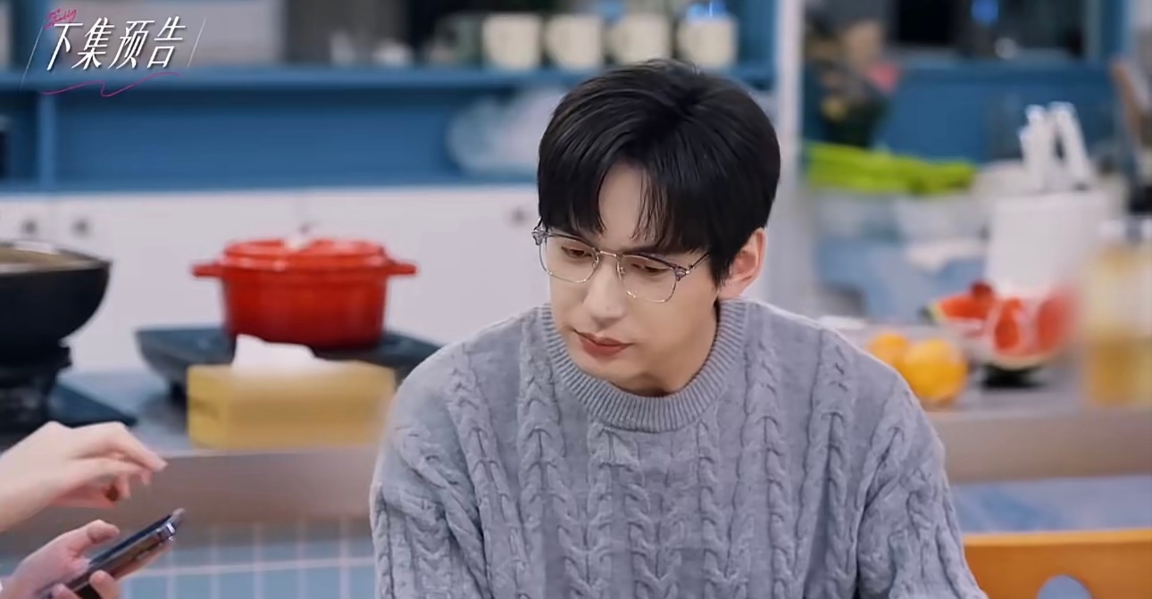 徐绿杨主动邀约周佑凌半熟恋人徐绿杨也是不想给自己留遗憾吧，所以柳柳和周佑凌到底是