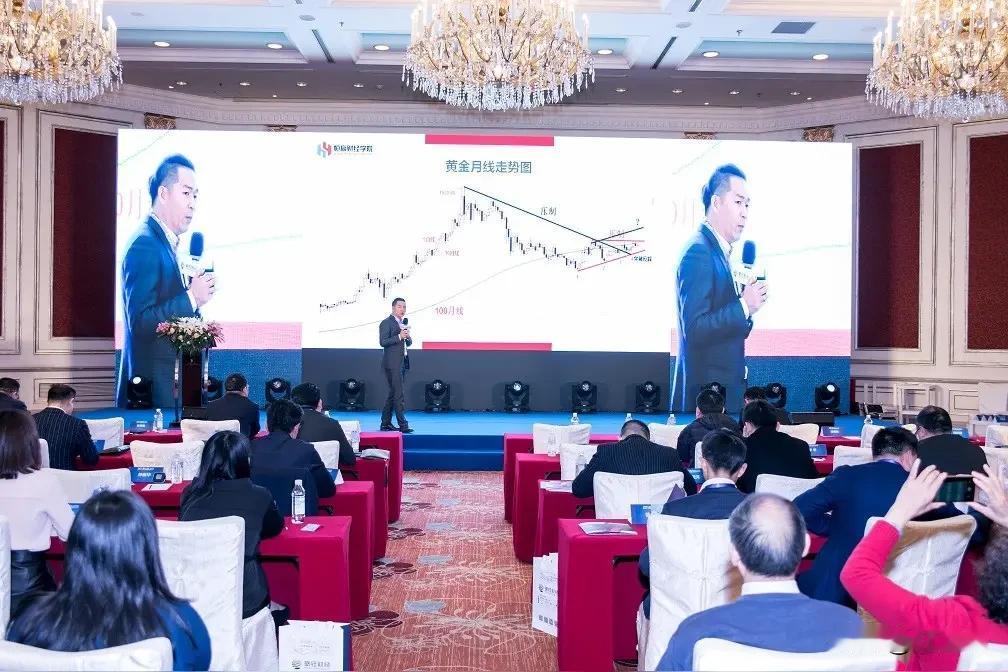如果操盘让你痛苦，不如斩断烦恼三千丝

        十多年前吧，我在一个周末