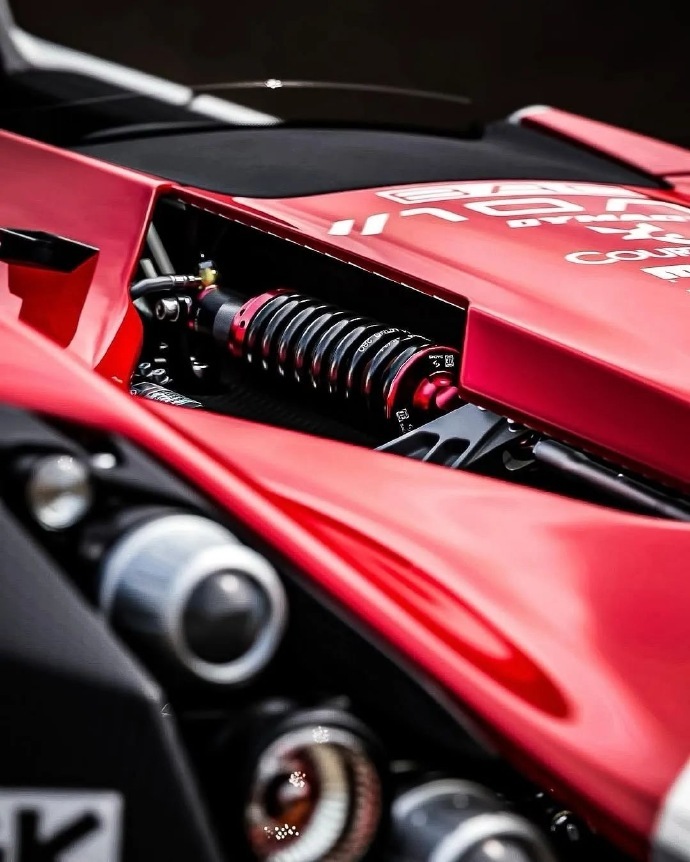 地表最狂单座跑车！2.8秒破百/极速274km/h！BAC Mono 2.5！一