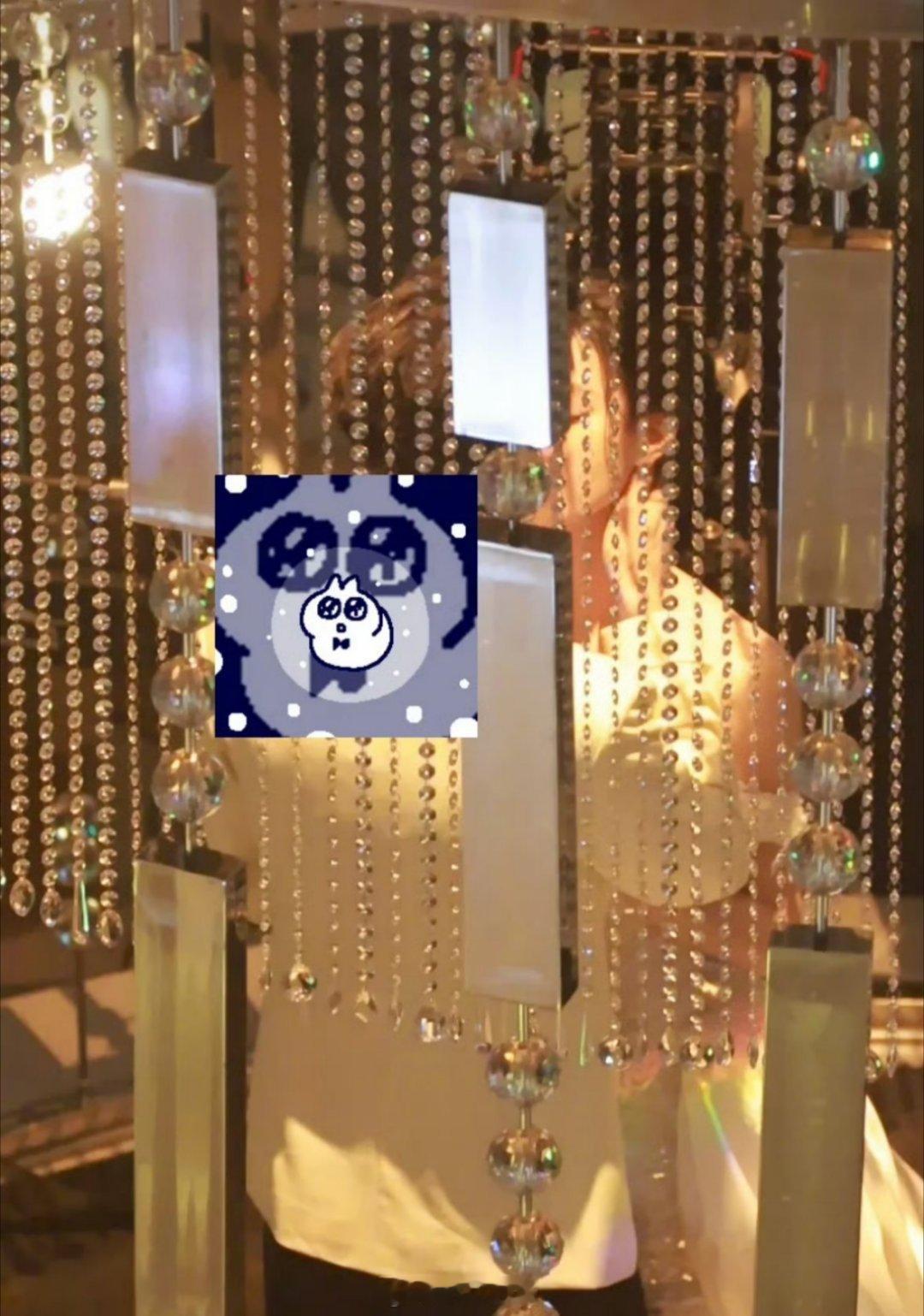 敖瑞鹏跟沈羽洁主演的《不二之臣》新婚吻戏路透来啦，主打的是西式的白色系婚礼啊，看