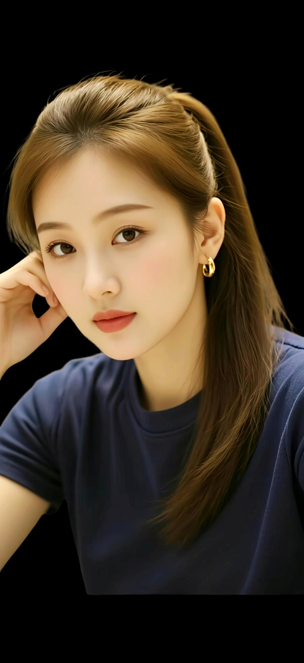 温柔甜美的少女，黑色背景下的清新自然温柔甜美少女 粉紫色系美女 温柔系少女写真