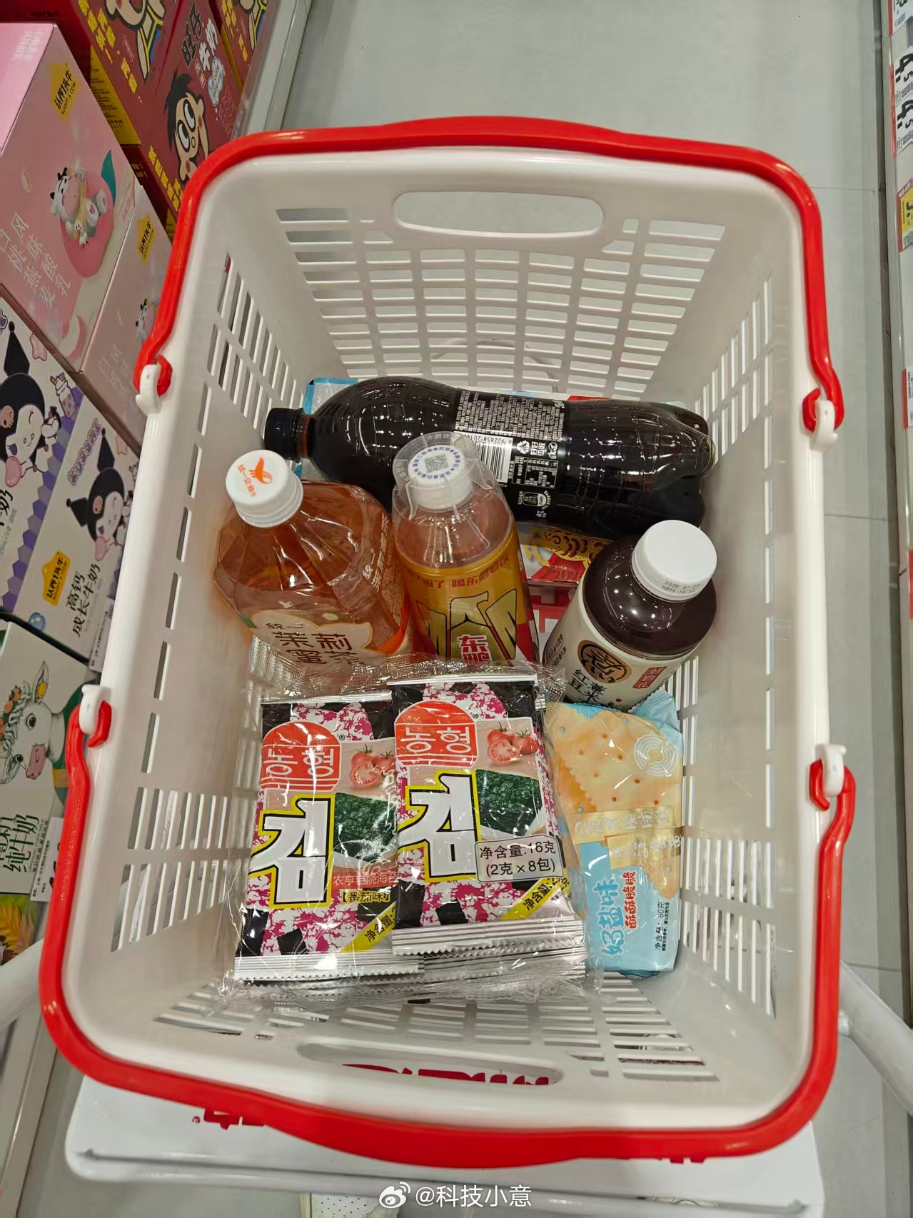 生活手记 来赵一鸣补充零食了~ 