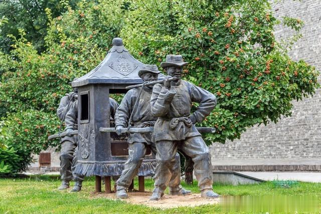 古人结婚都有哪些婚俗？
古人结婚都有哪些婚俗？三书、上头、迎亲、出门......