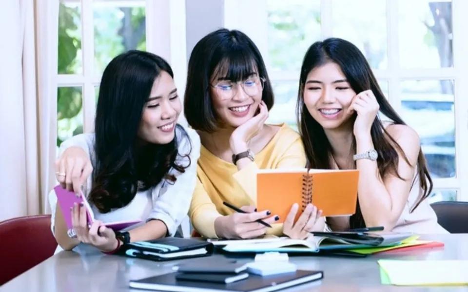 #秋日生活打卡季#在全国高校中，华东师范大学的地理学专业实力强劲，排名较为靠前。