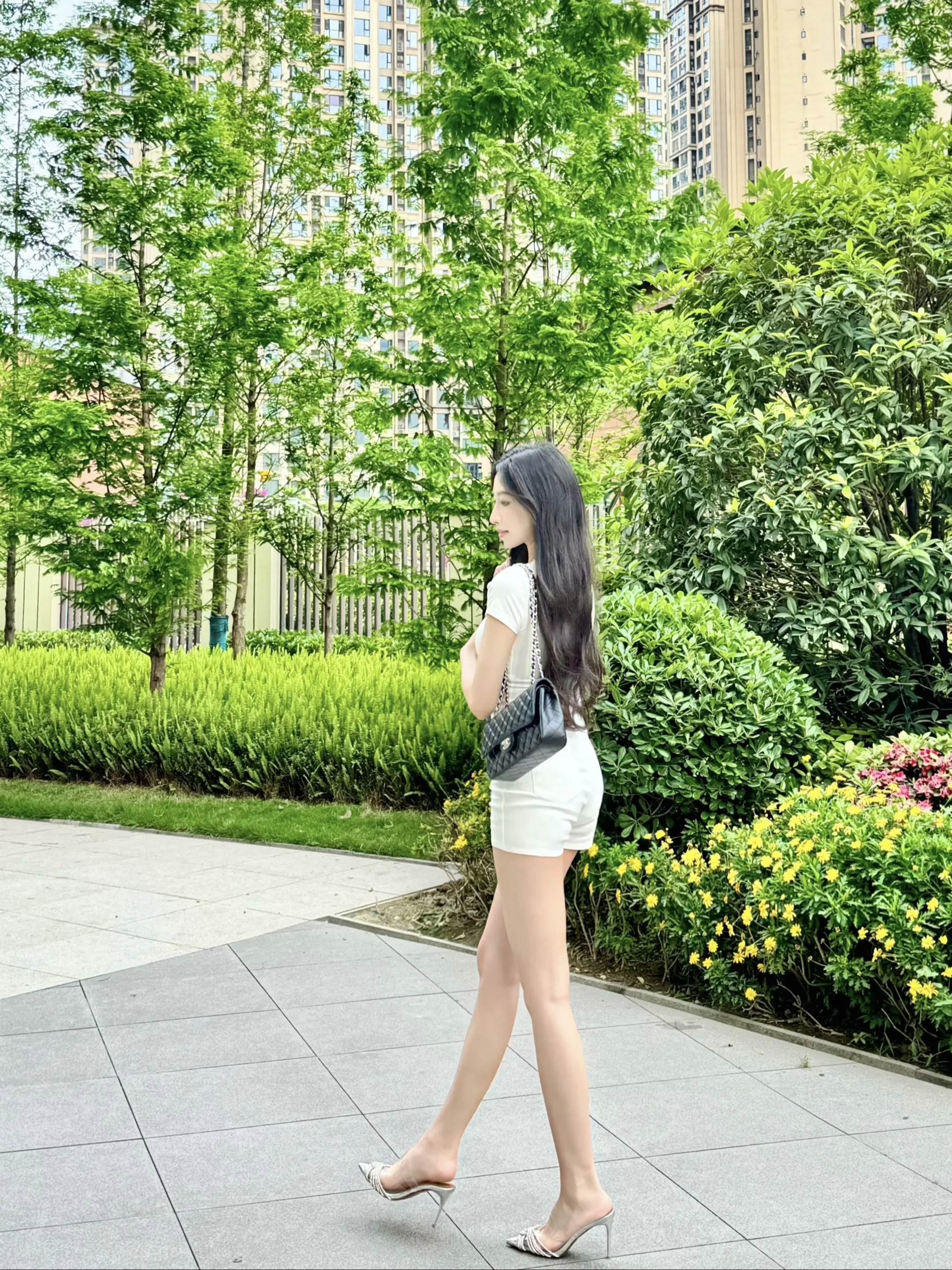 你难过了一定给我讲 让我知道你也有今天。