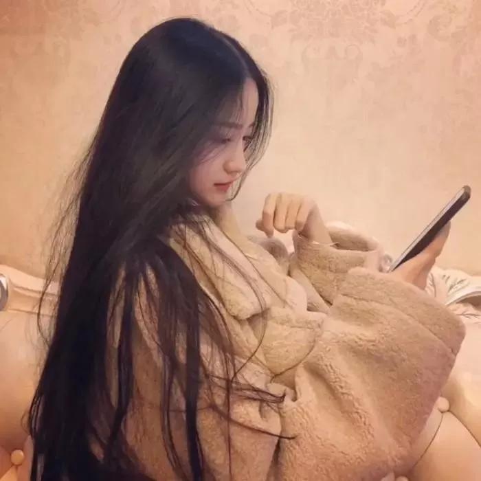 舒适午后，暖阳下享受阅读的美好时光📖✨书店的休闲时光 窗边阅读时光 秋日阅读时