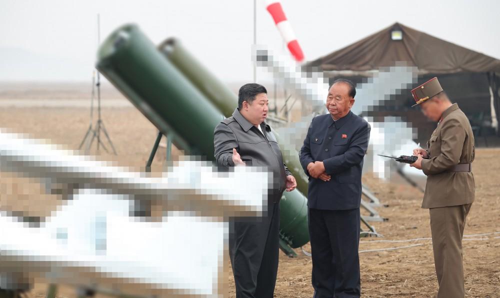 金正恩近期会见俄罗斯代表团，签署全面战略伙伴关系条约，双方在军事和经济领域展开合