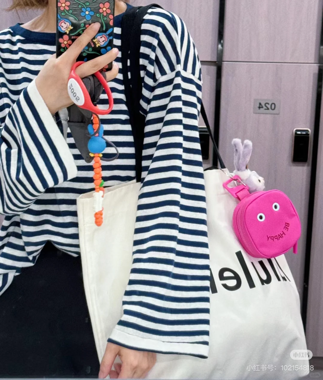 lululemon nano 笑脸包，mini款！出。