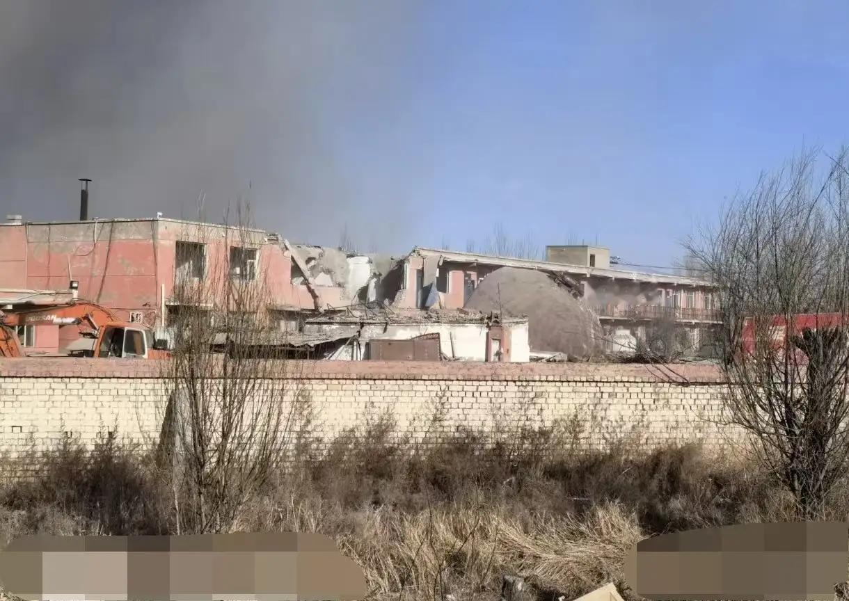 1月18日，包钢厂区发生了爆炸，刚刚2026年就发生了这么大的安全事故，很多部门