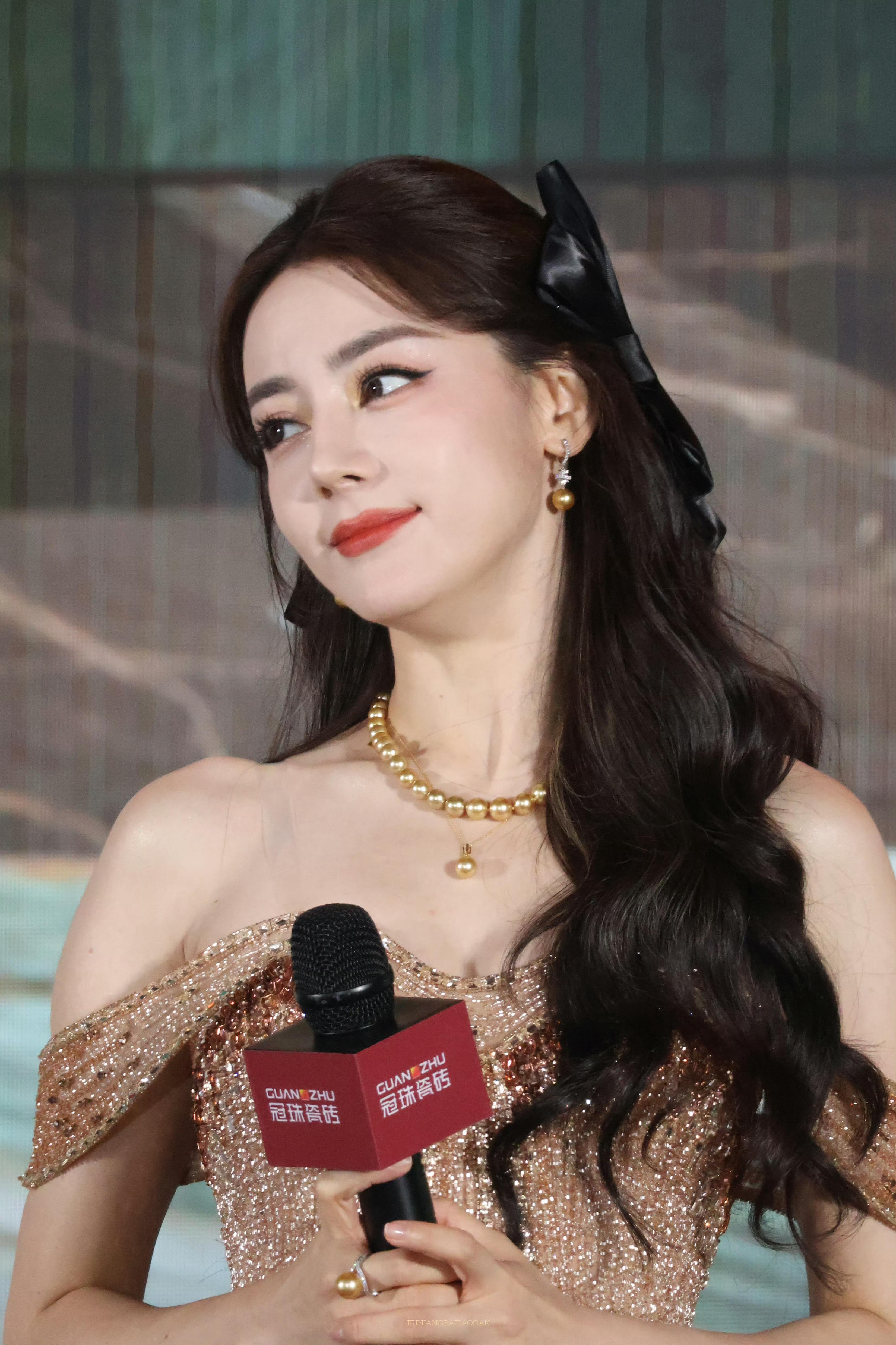 迪丽热巴钰珑 dlrb迪丽热巴李长歌 dlrb迪丽热巴功夫女足 我们不可能拥有完