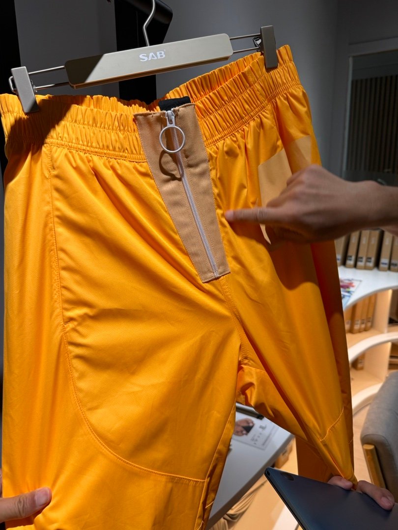 前几天查了下三门资料，又问了几个朋友，才发现浙江纺织服装产业这条链异常的强，但似