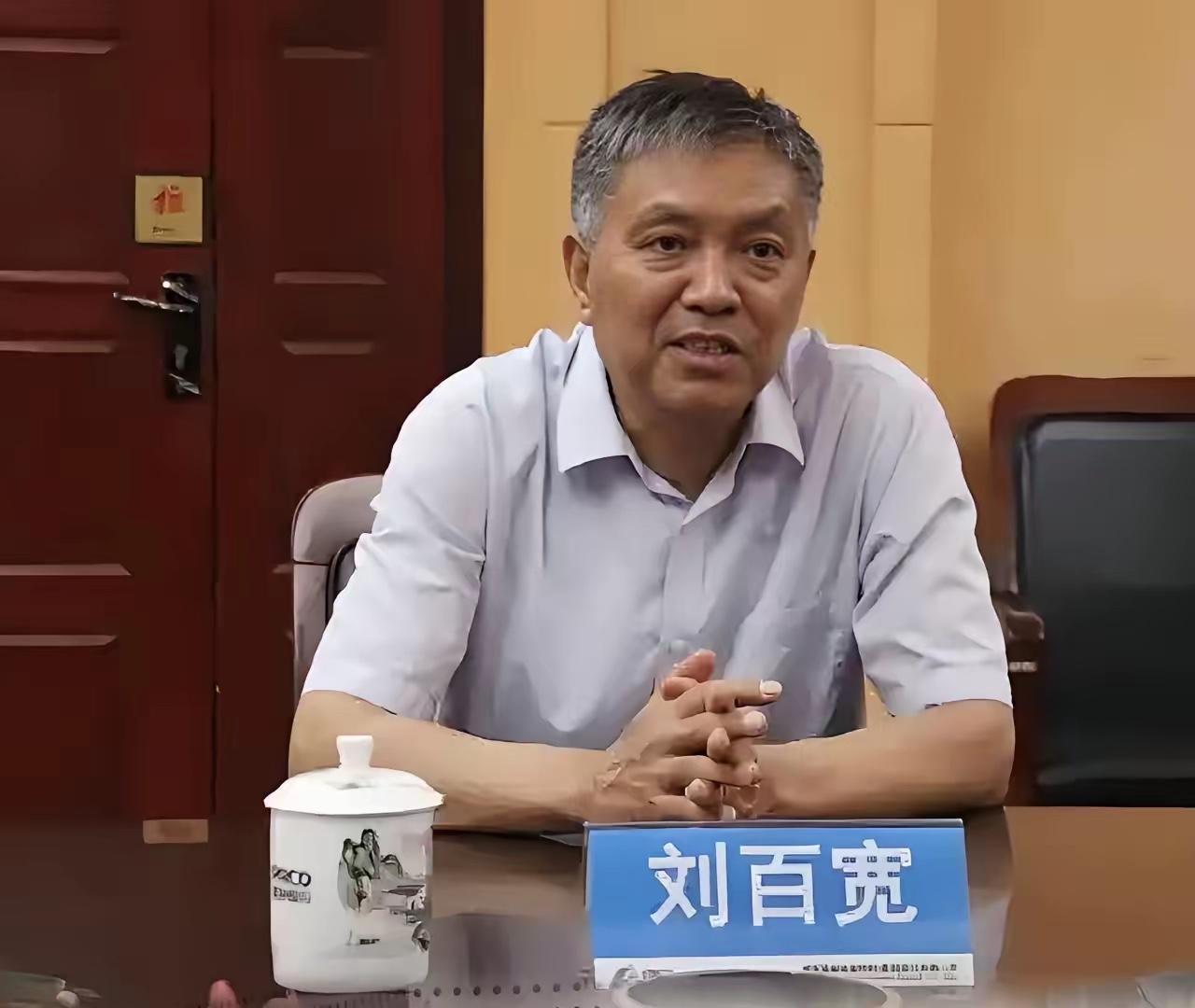 整整1200吨造无人机的命脉物资，就这么被自己人当成废土卖给了美国！

​濮耐股