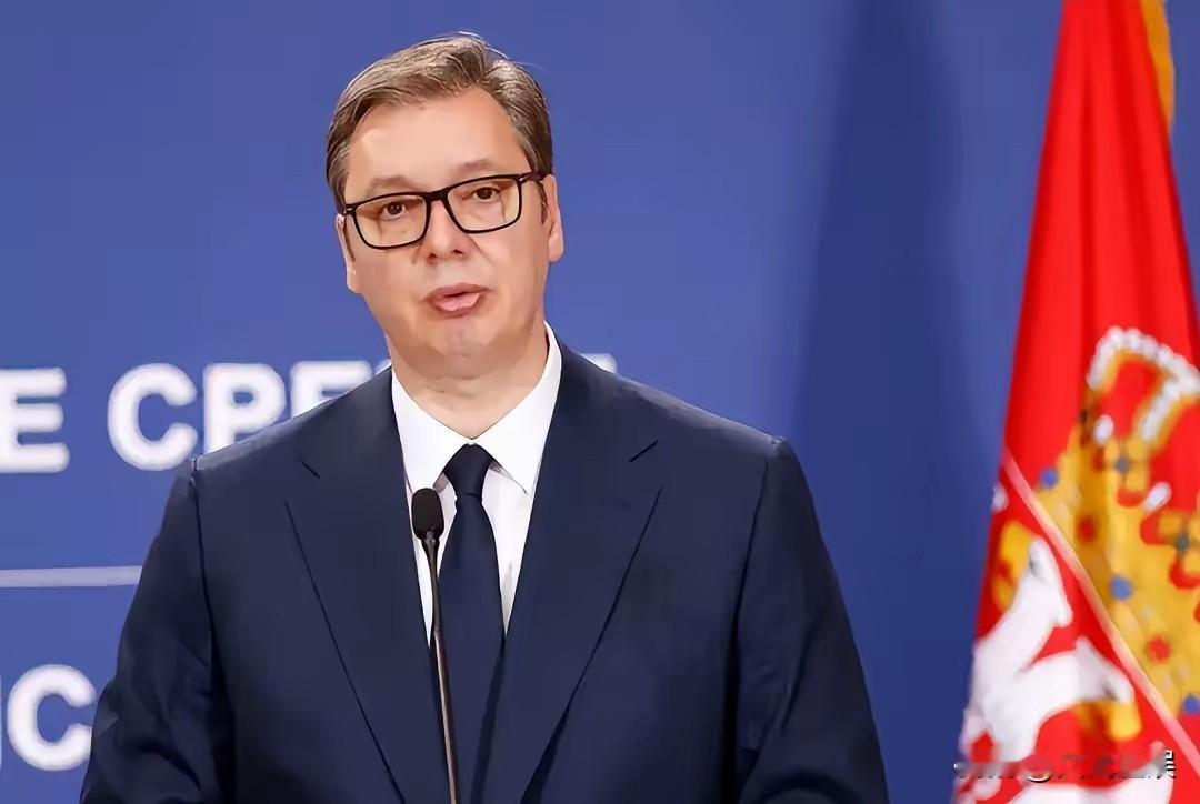 不能让这个好兄弟被欺负！
武契奇这次是真亮刀了。
他公开警告：阿尔巴尼亚、克罗地