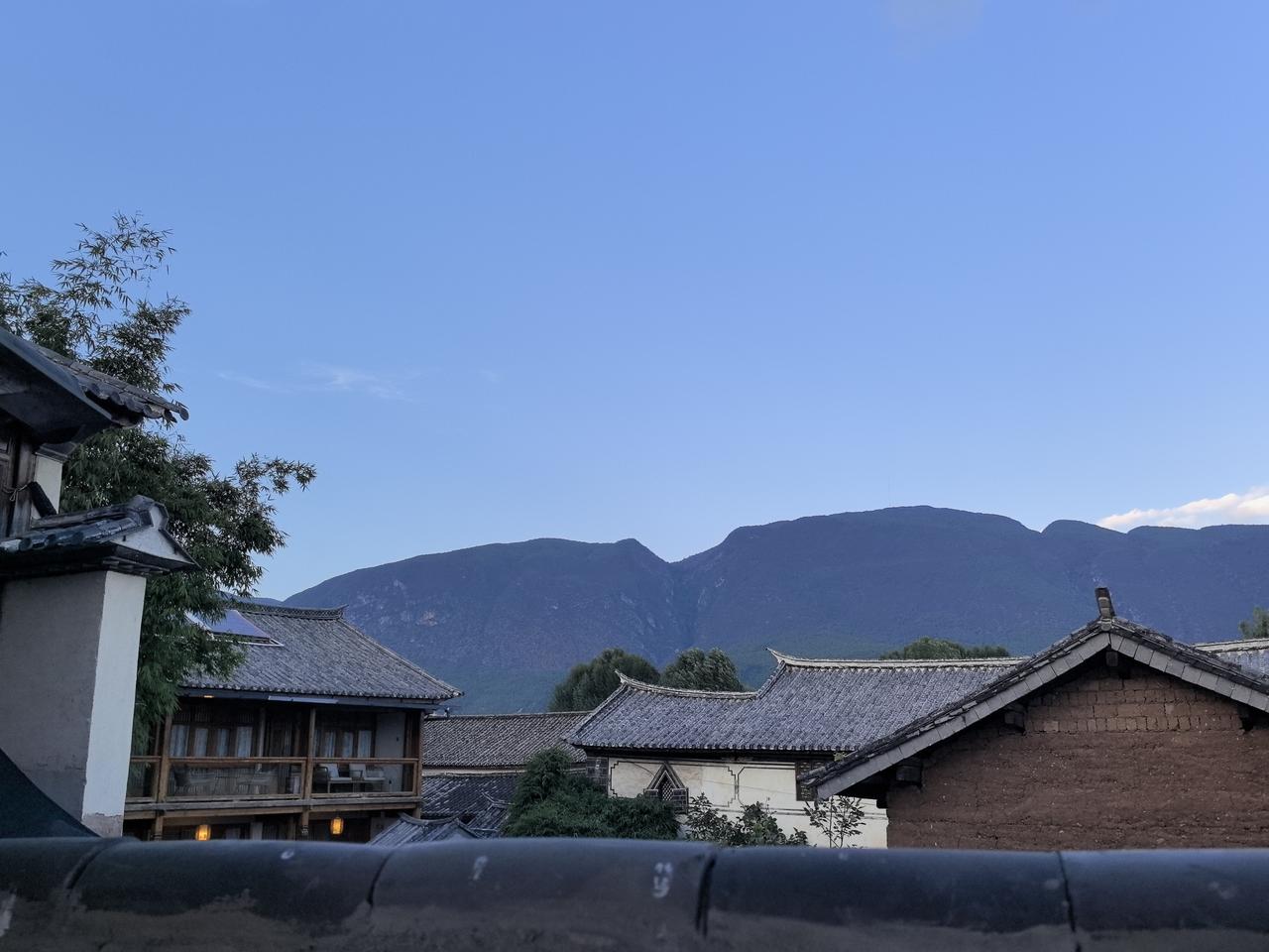 穆杰塔巴，王者归来。在美伊冲突爆发后，将近半年的时间里面，穆杰塔巴一直没有公开露