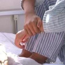 上海这事儿也太让人唏嘘了！妻子整理亡夫遗物，竟发现他偷偷给情人转了1900万，出