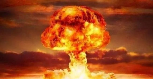 美国专家曾断言：一旦中美开战，无论核武还是航母，中国短期内都将难以招架。可真到那