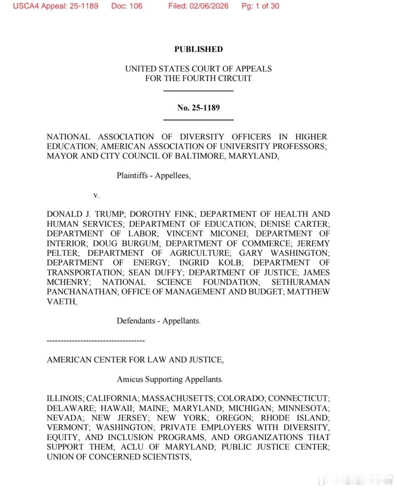 川普政府又赢下一场法律战：美国一家上诉法院刚刚撤销了一位激进法官的禁令，该禁令曾