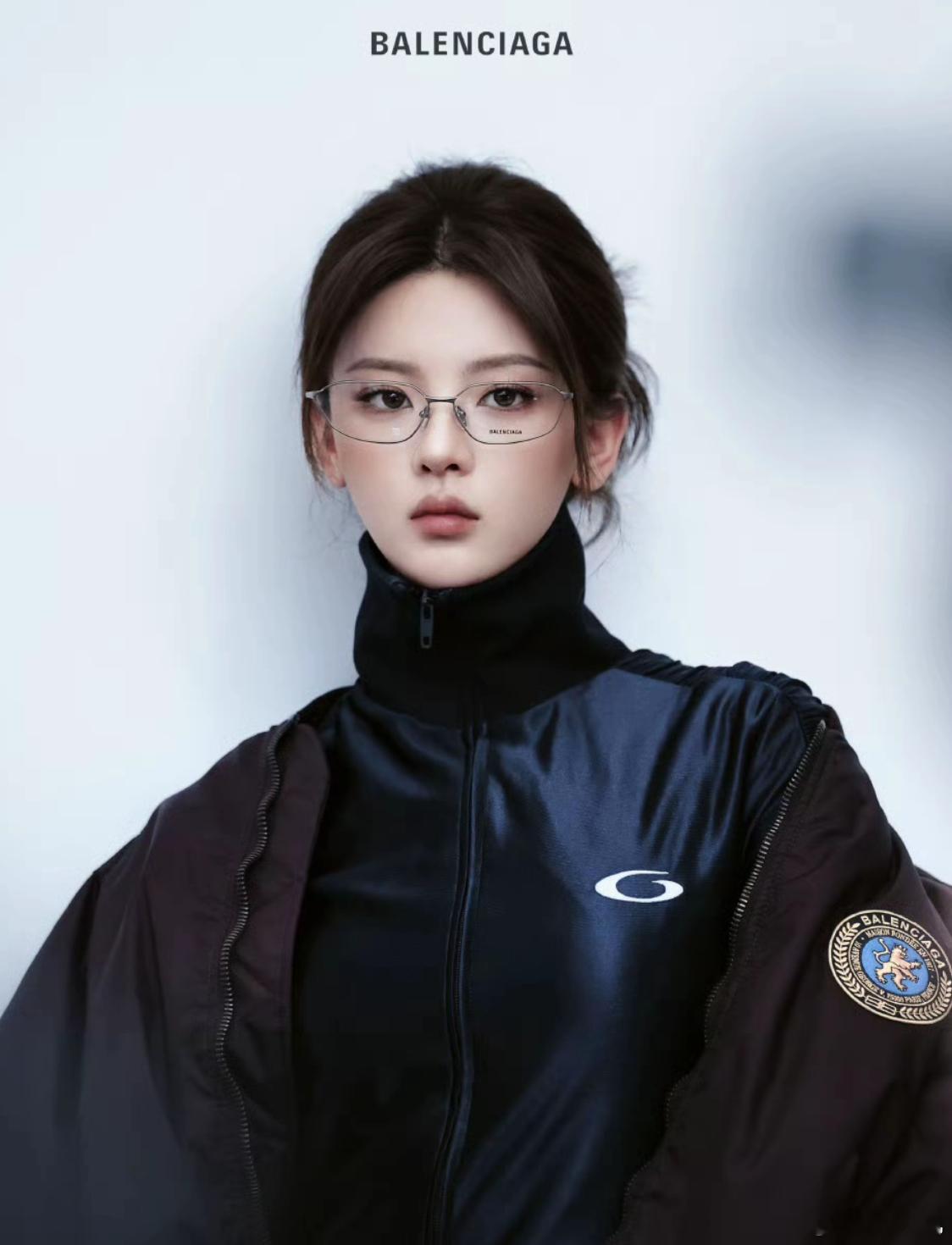 杨超越真的是生下来就要当明星，就算演技不好唱歌不好光靠这张脸也能吃一辈子杨超越 