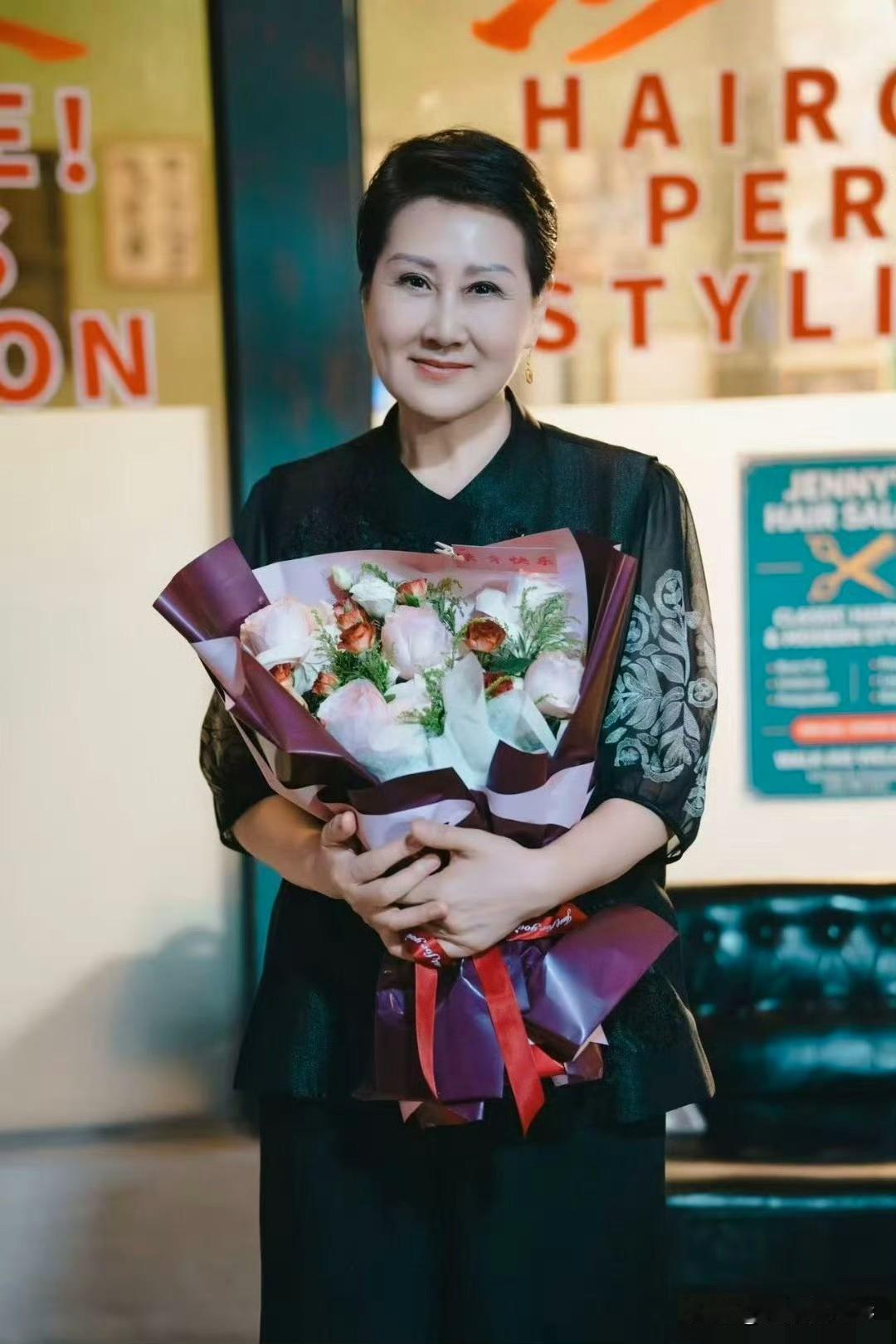 整治影视番位乱象的新规由张凯丽提案提出，可她参演的《黑境》剧组官宣阵容时，设置多