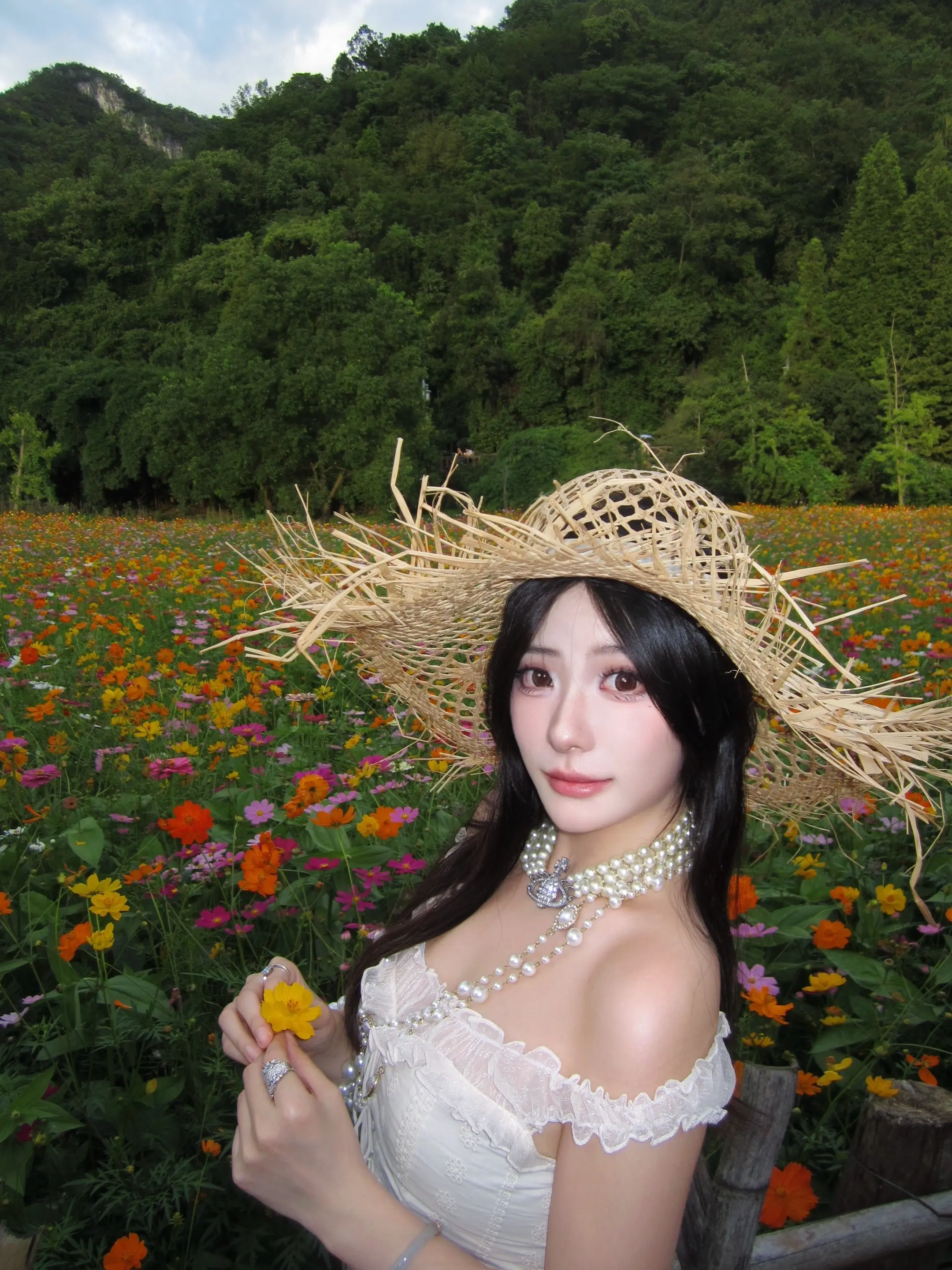 沦陷在十里河滩的油画花海了💐