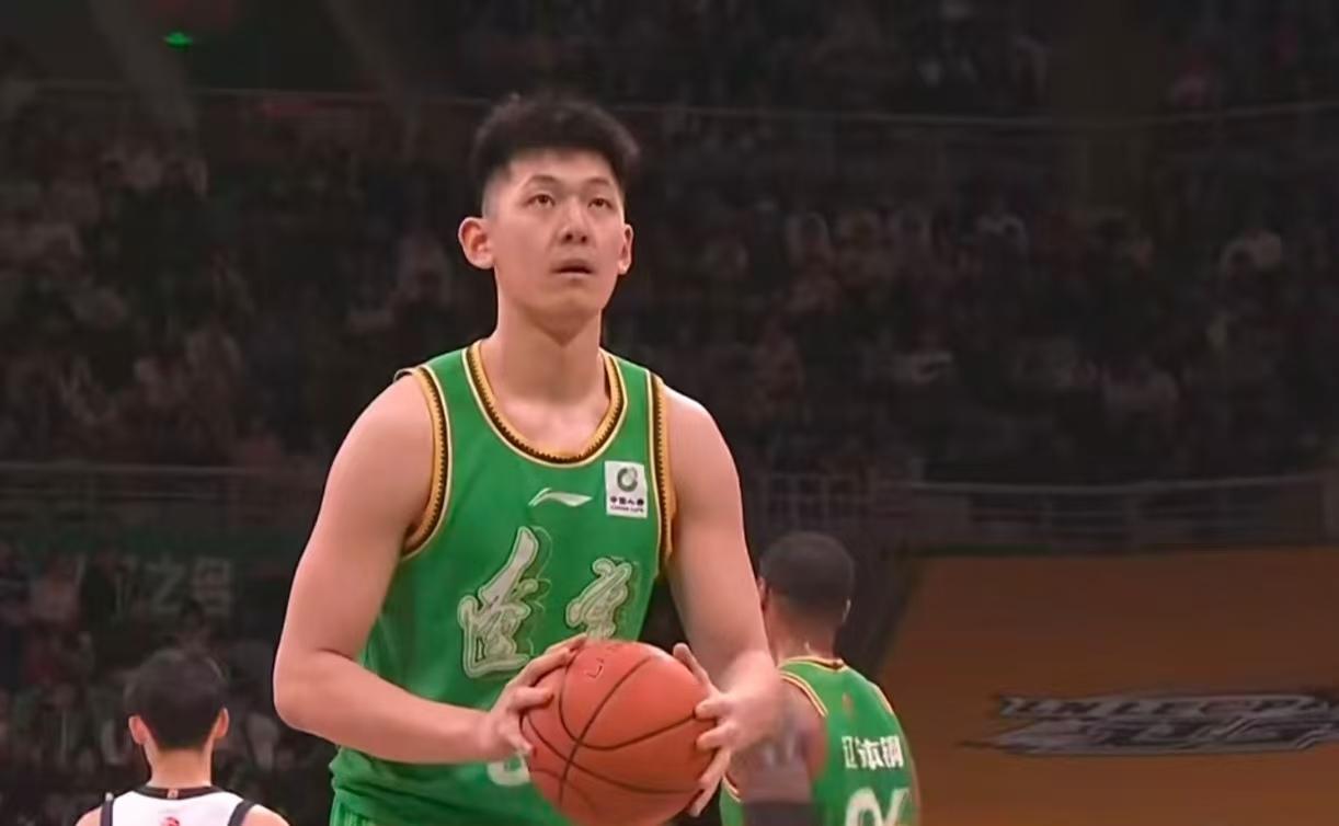 广东队不用得意！别看辽宁队30分惨败广东队，我们输的是外援，不是辽宁队的底气！辽