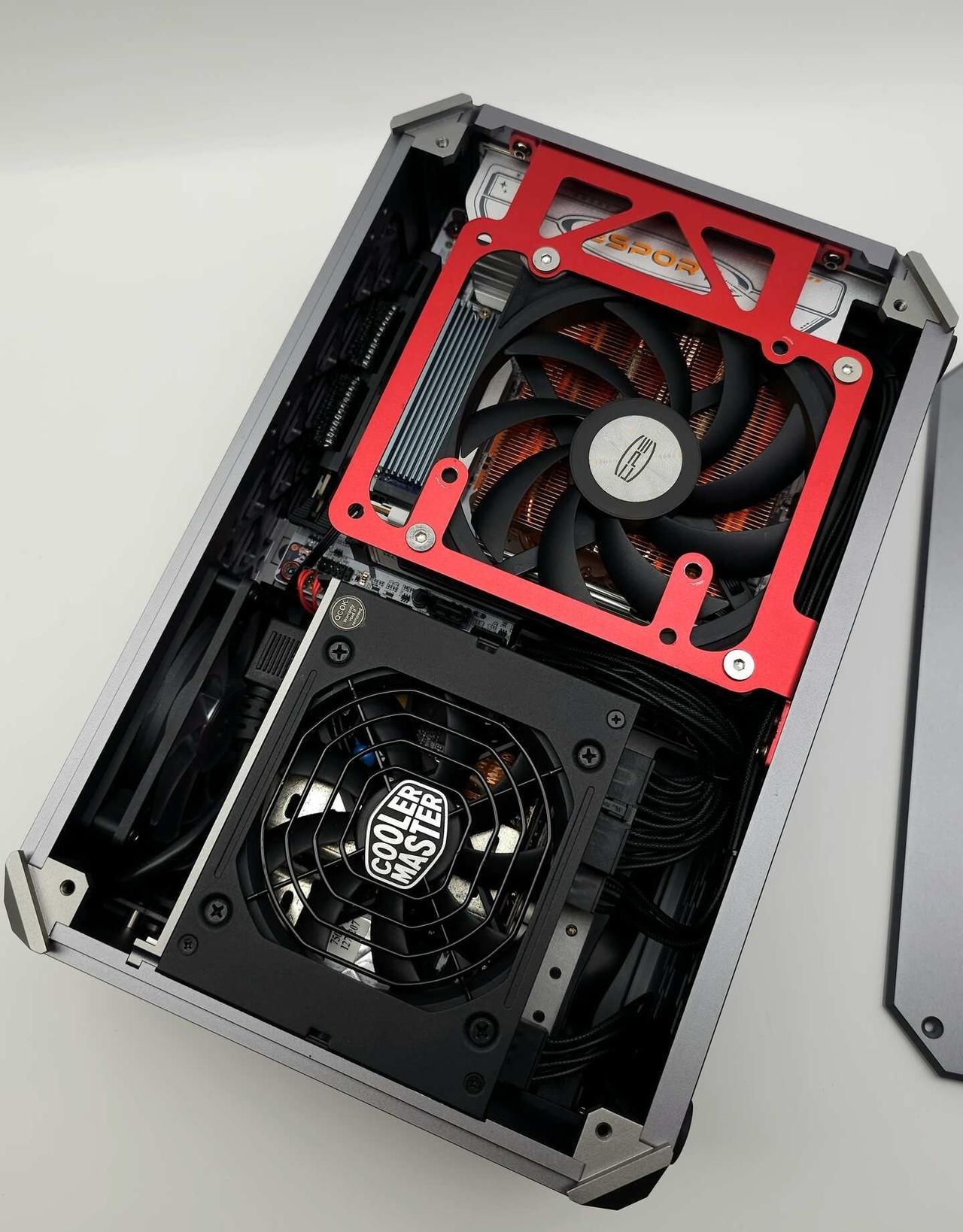 就爱玩itx
装机硬件怎么选 电脑装机分享 主机 桌面颜值主机 装机宝典 游戏外