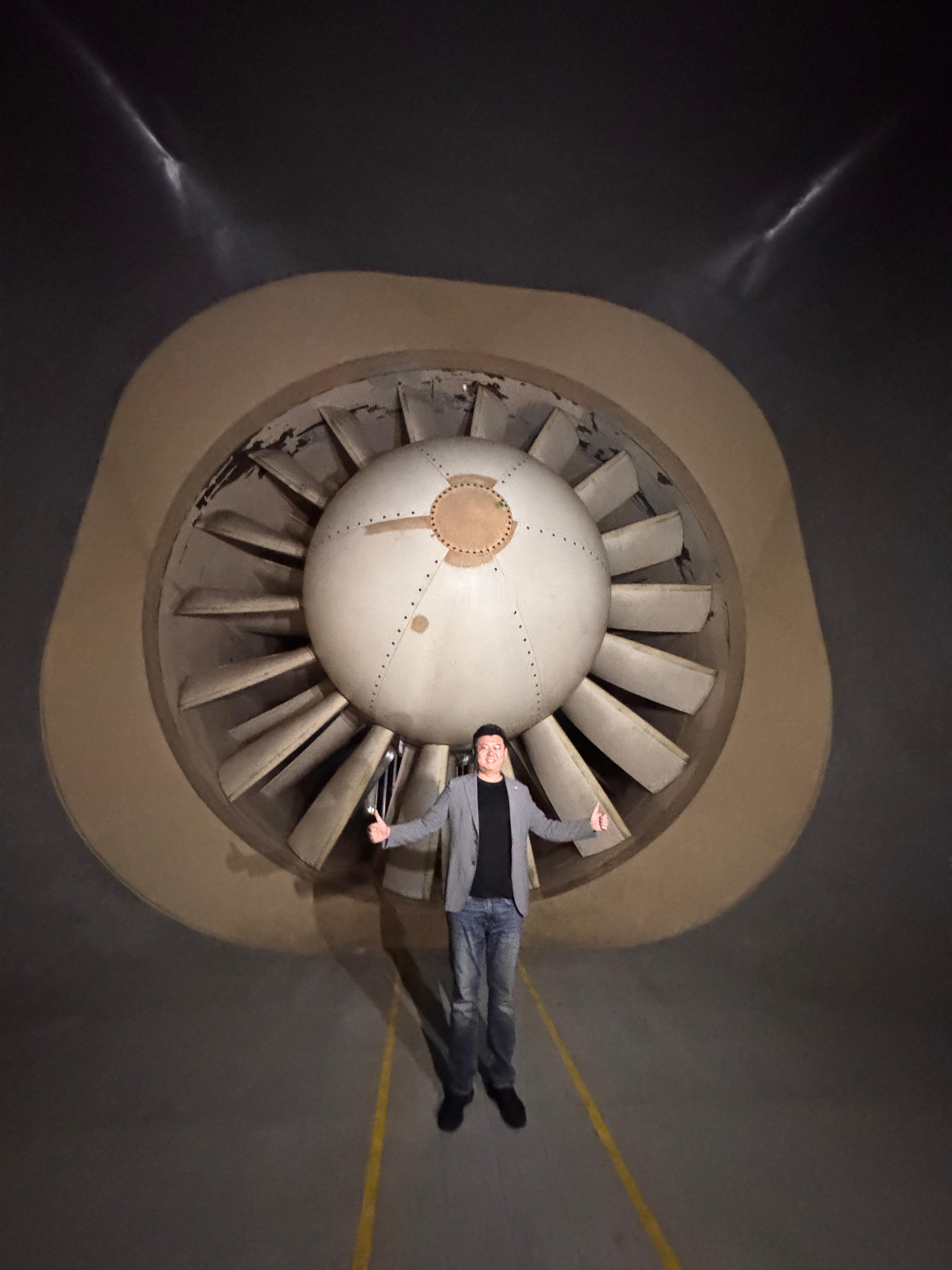 看看这风扇大吗？ 上海·同济大学(嘉定校区)