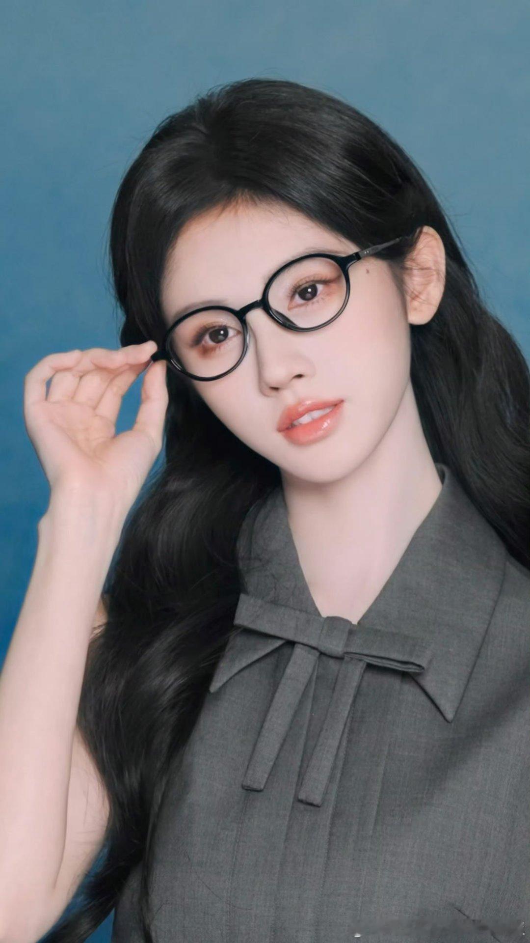 jjy帕莎全球品牌代言人鞠婧祎 jjy鞠婧祎苏绿夏 “我爱你，人尽皆知，唯有你不