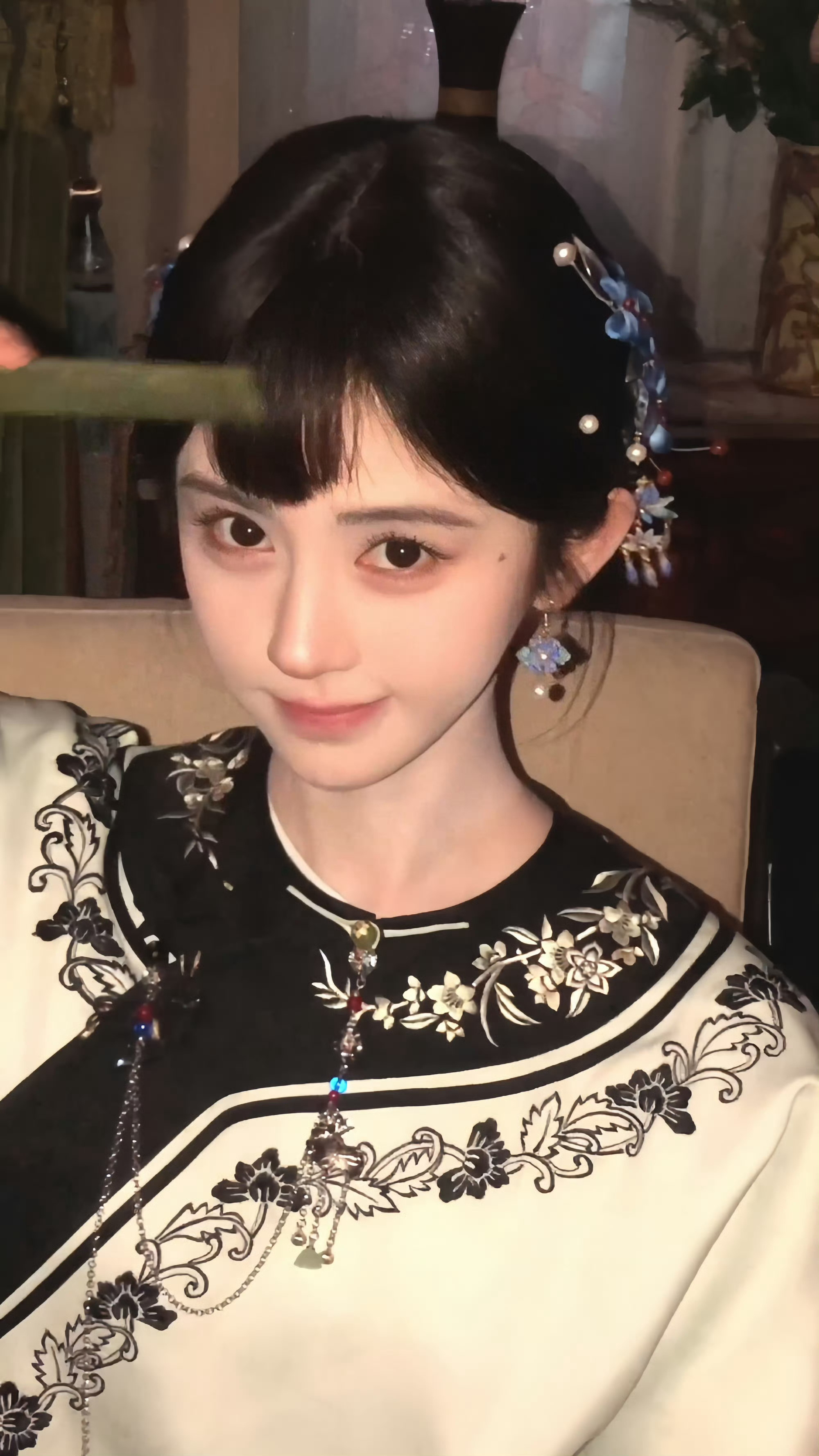 这个公司是狗皮膏药吗？没完没了了鞠婧祎这是什么剧的造型吗？好好看呀丝芭起诉鞠婧祎